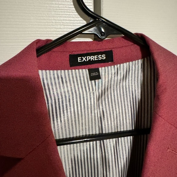 Express Jacket - Picture 4 of 4